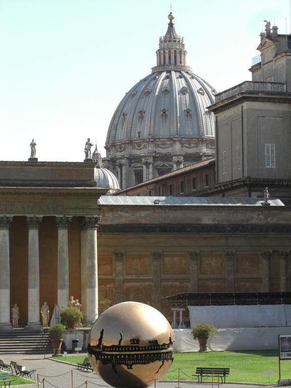 Viale Del Colosseo Bed & Breakfast Rome Exterior photo